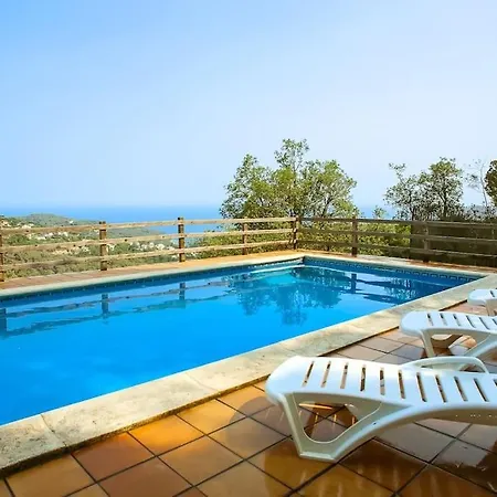 Hébergement de vacances Cl13 - Spacious With Sea Views And Pool