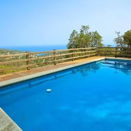 Tatil Evi Cl13 - Spacious With Sea Views And Pool Lloret de Mar